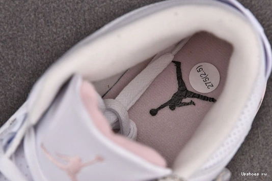 CK9246-102 DarNeapolitan (W) Mocha CK9246-102 Jordan Dark Retro 3 0522
